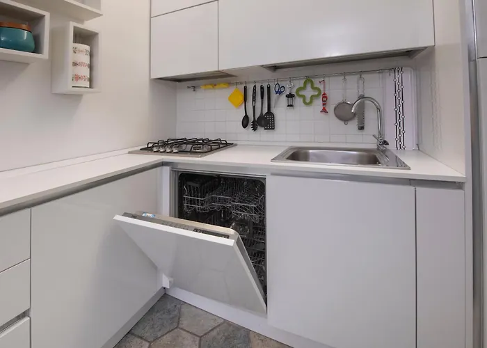 233 - Casa Milla - Centro Citta - 150metri Dal Mare E - Parcheggio Gratis Incluso Appartement Sestri Levante