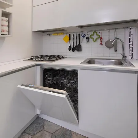 233 - Casa Milla - Centro Citta - 150metri Dal Mare E - Parcheggio Gratis Incluso דירה ססטרי לבאנטה