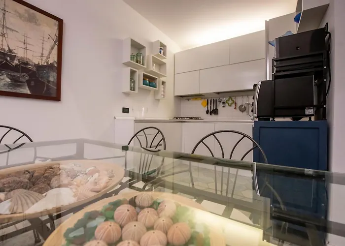 233 - Casa Milla - Centro Citta - 150metri Dal Mare E - Parcheggio Gratis Incluso *