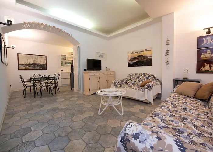 아파트 233 - Casa Milla - Centro Citta - 150metri Dal Mare E - Parcheggio Gratis Incluso *